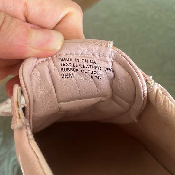 Michael Kors Pink and White Sneakers Retro-Inspired Design - Picture 9 of 9